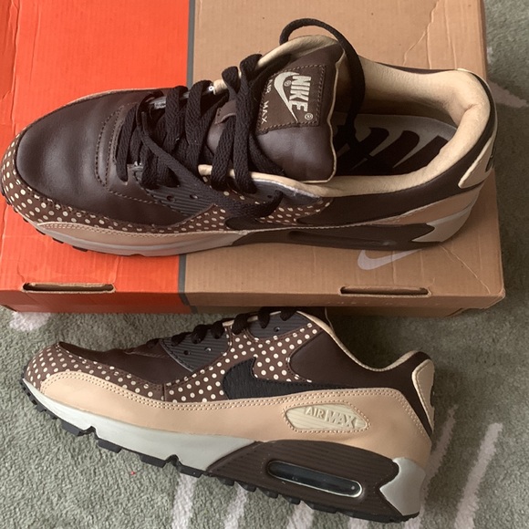 2005 NIKE AIR MAX 90 FOOTPATROL POLKA DOTS BROWN OFF WHITE ATMOS 1 313093-201 9 - Picture 3 of 15